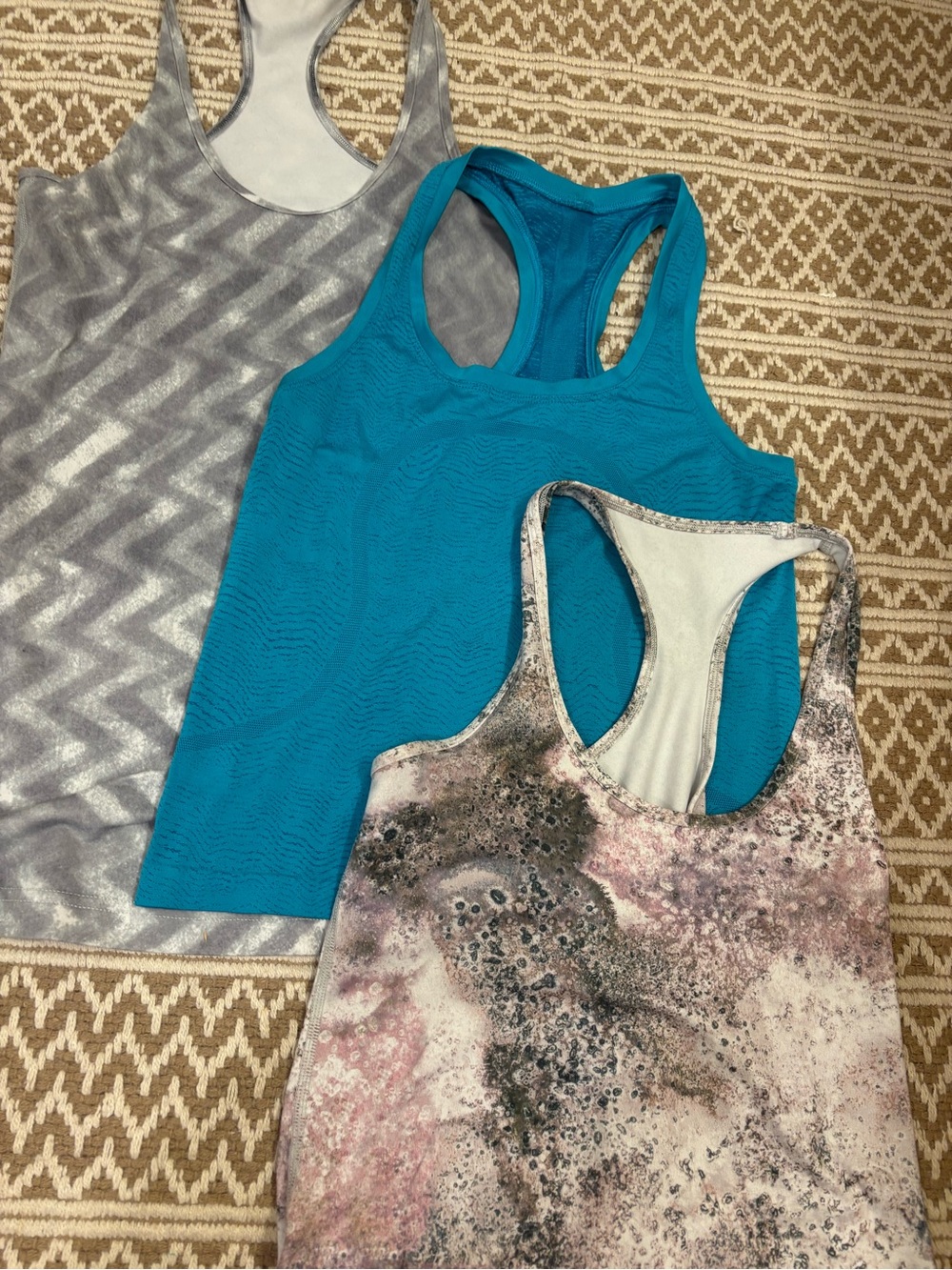 Lot Of 3 Lululemon Women’s Racerback Tank Bundle Size 4/6 Mixed Workout Tops